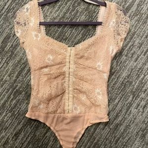 ASTR the Label Love Me Not Bodysuit Blush Pale Pink Lace Revolve XS NWOT $98